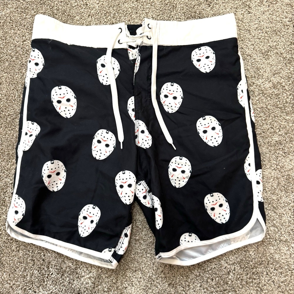 Hot Topic Friday The 13th Swim Trunk/Shorts Men's Size Small‎